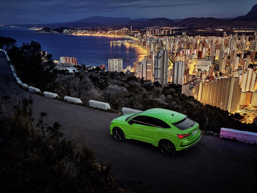  Audi RS Q3 Sportback 2019 года  (WW) (фото 3 из 71)